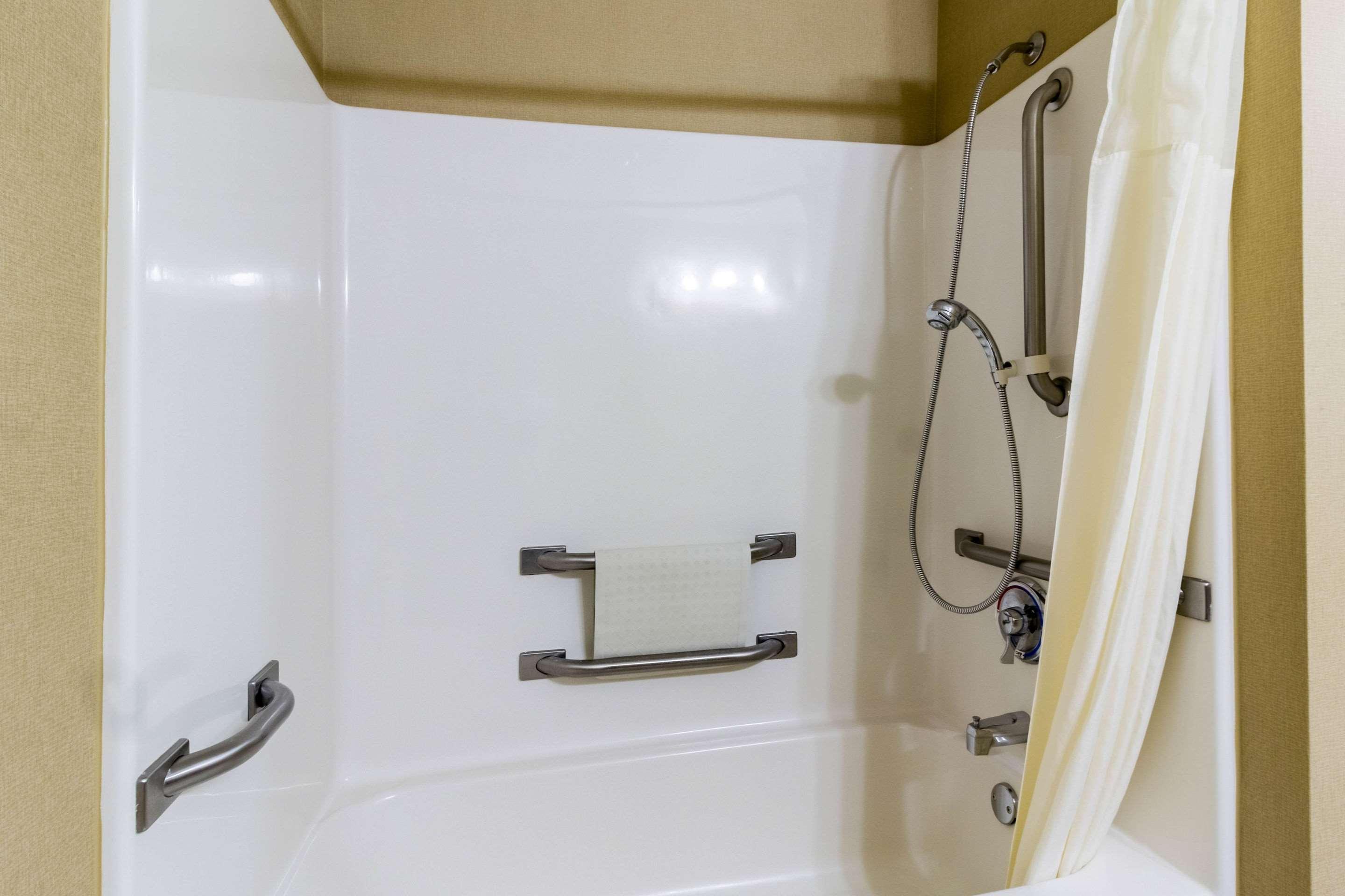 Quality Inn Marshall Mn Near University Экстерьер фото