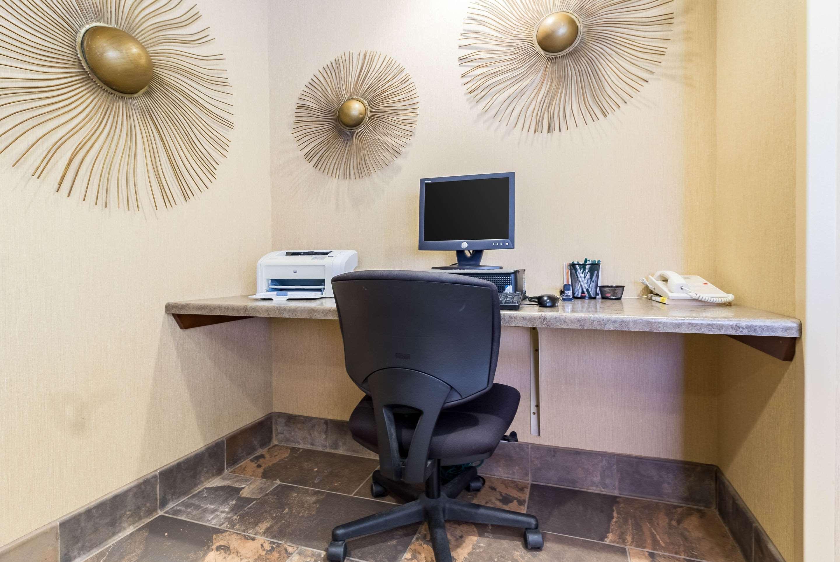 Quality Inn Marshall Mn Near University Экстерьер фото