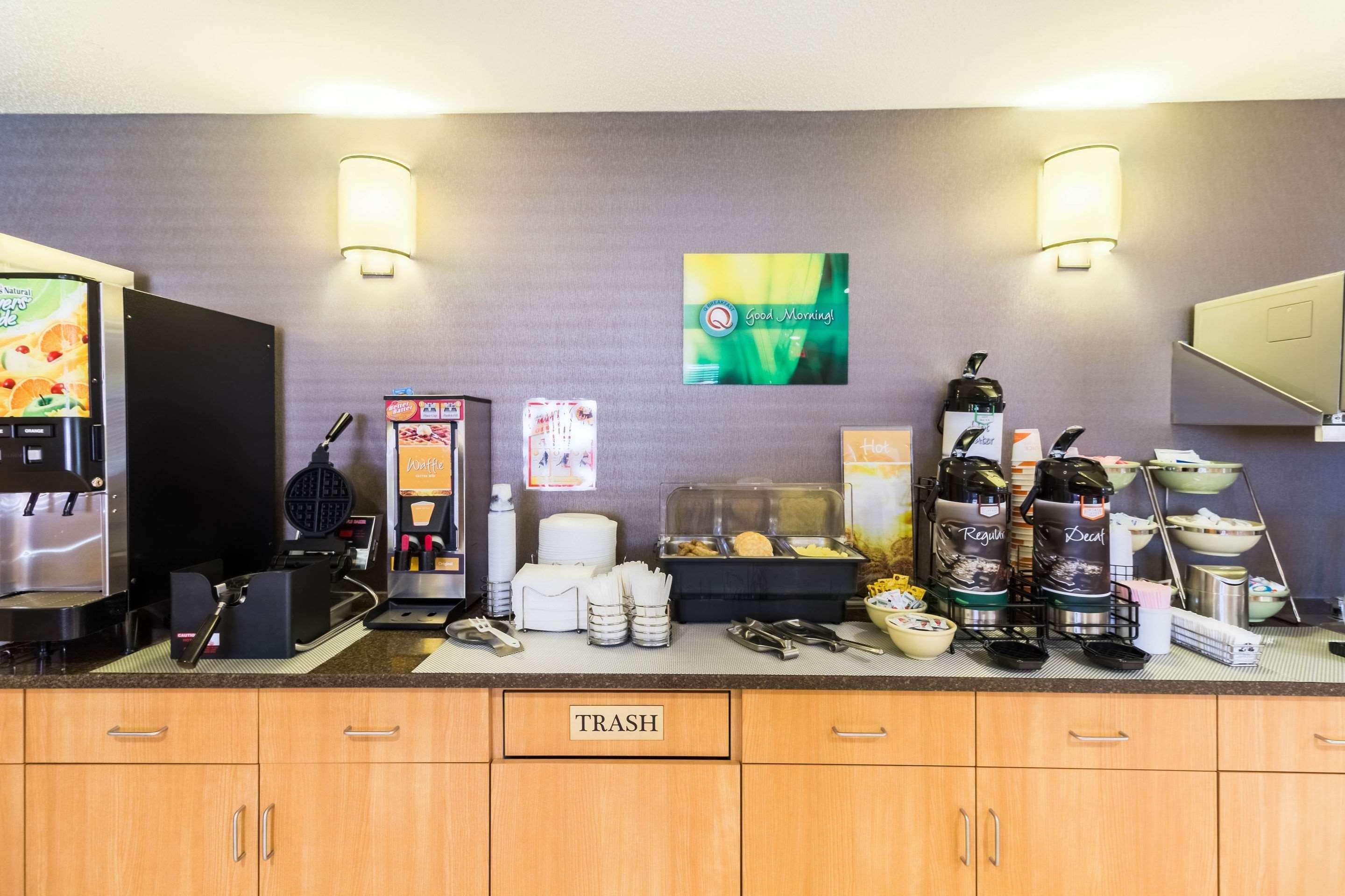Quality Inn Marshall Mn Near University Экстерьер фото
