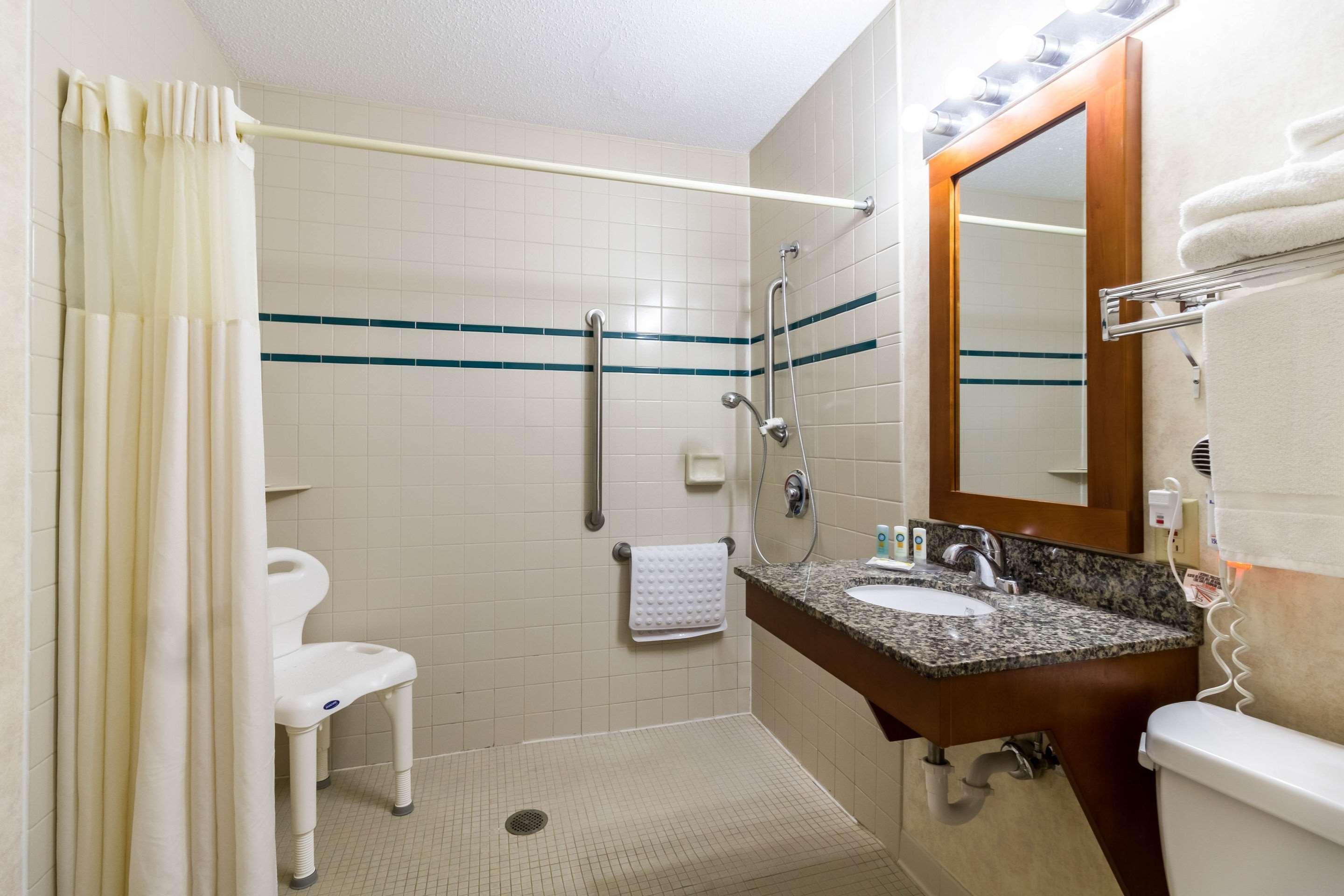 Quality Inn Marshall Mn Near University Экстерьер фото